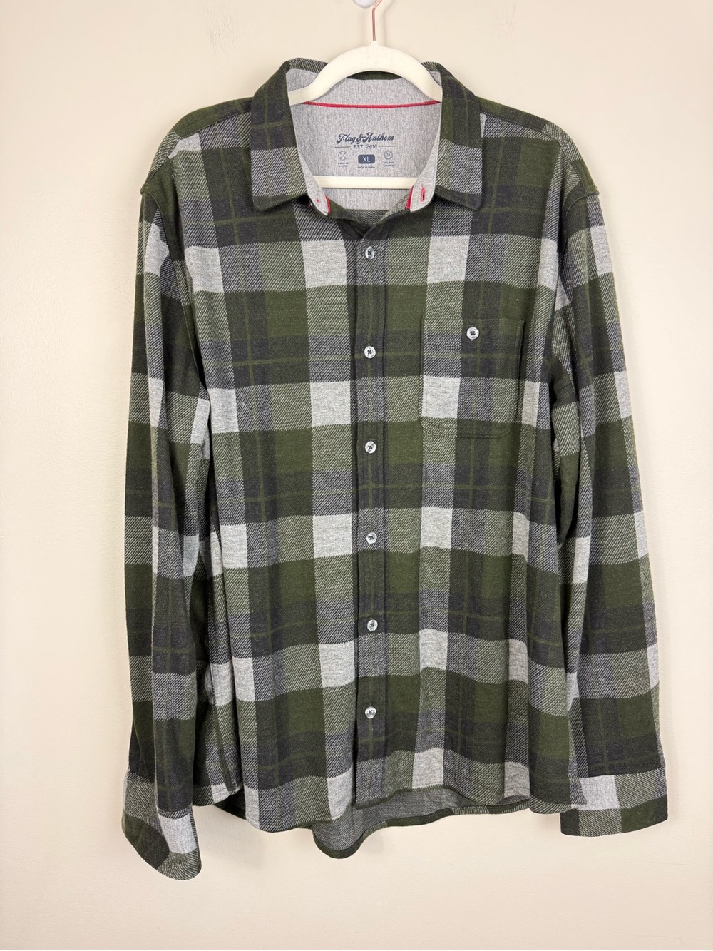 Flag & Anthem Button Down Shirt Mens XL Green Gray Plaid Long Sleeve Outdoor